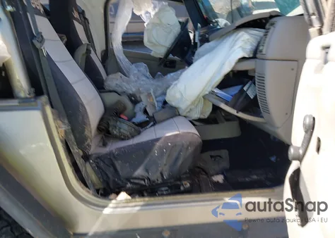 2005 Jeep Wrangler Sport from USA, damaged, VIN 1J4FA49S25P342495